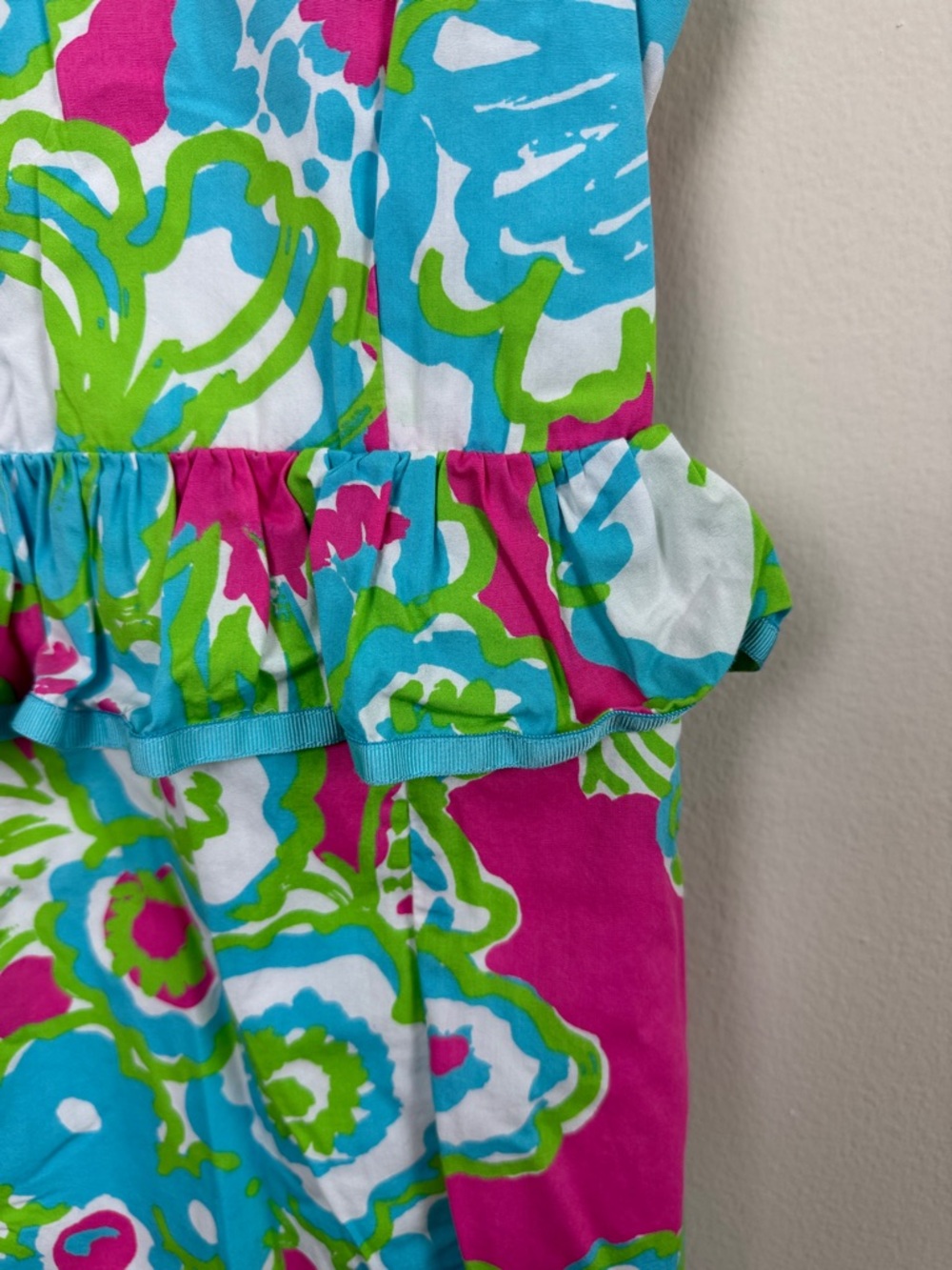 Lilly Pulitzer Girls Peplum Dress. Size 10. - Picture 3 of 8